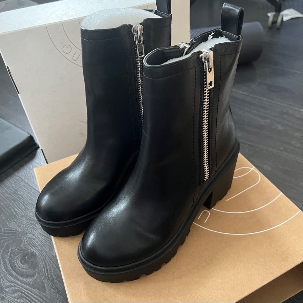 Urban Outfitters Zip-Up Boots
